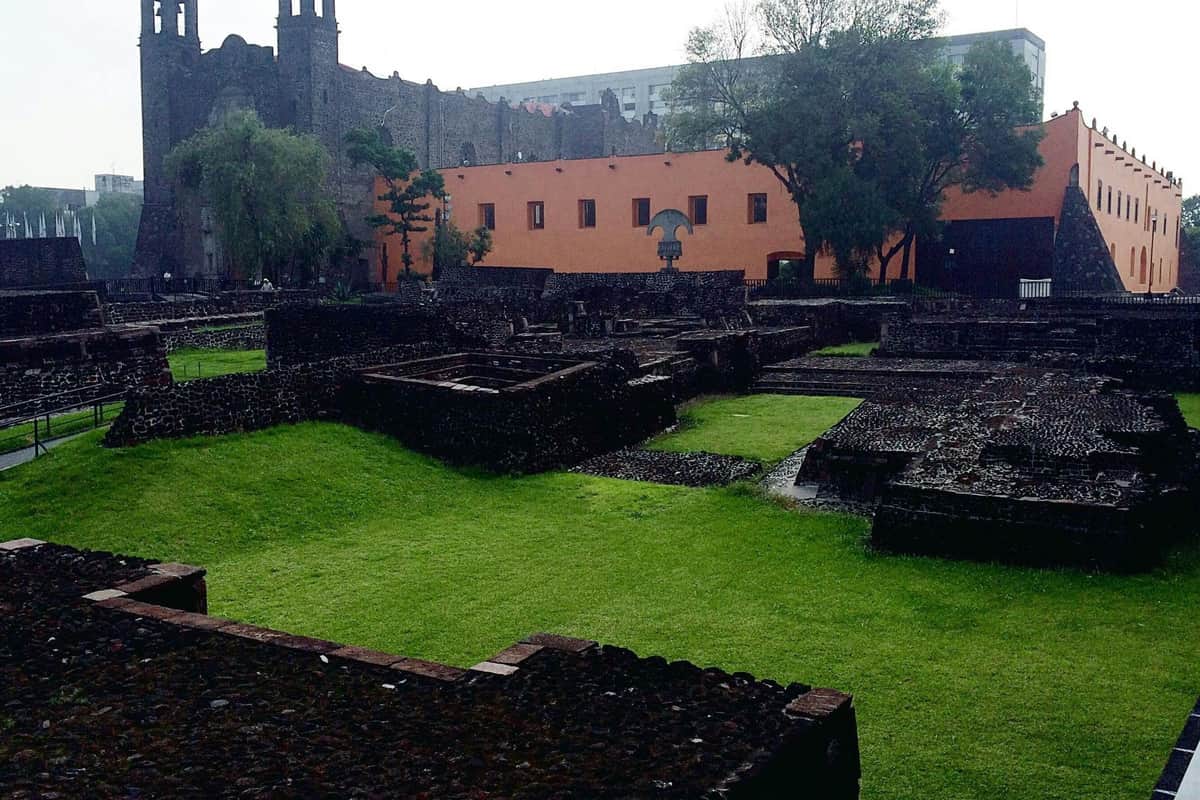Cuadrado de las 3 culturas