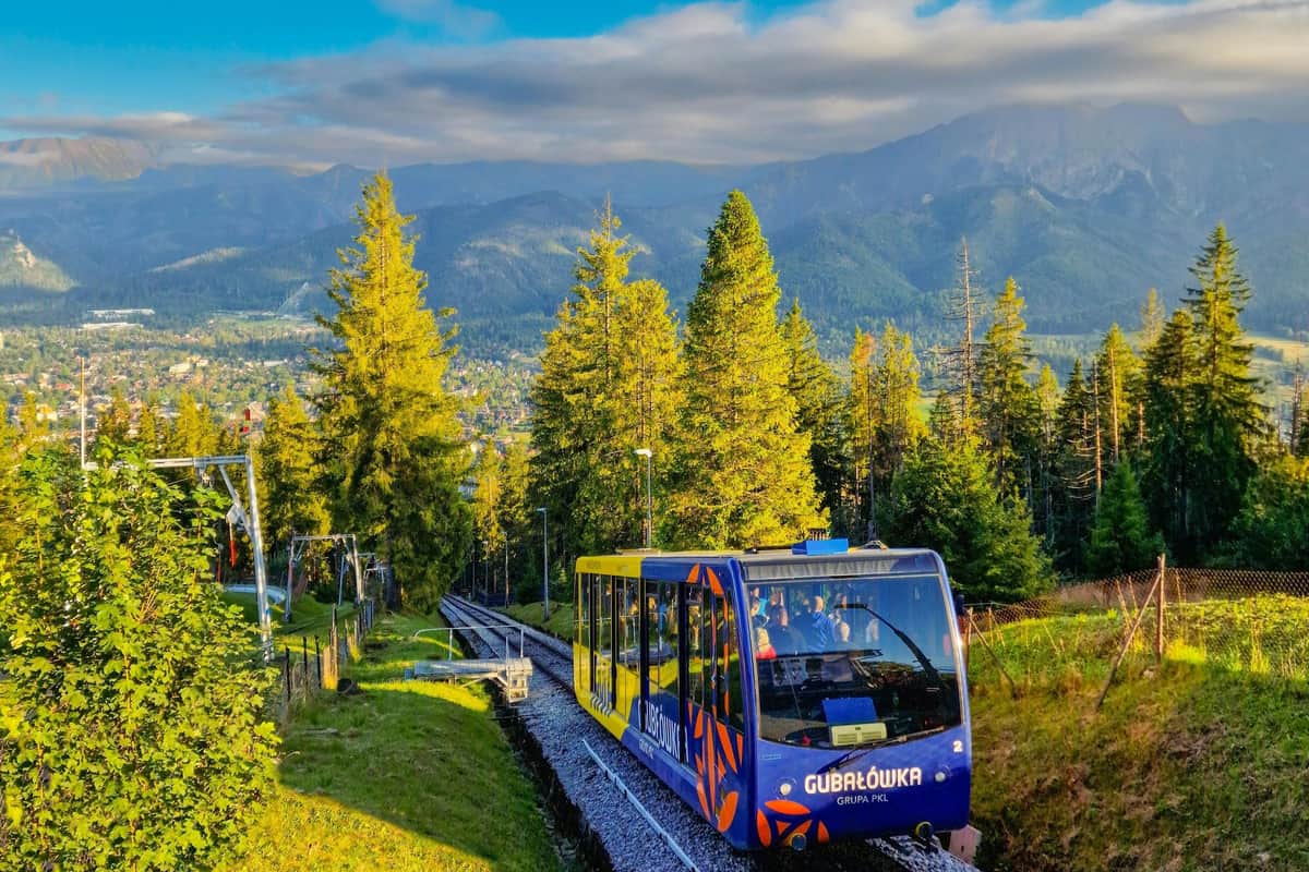 Zakopane : Excursion guidée d'une journée depuis Cracovie Téléphérique de Gubalowka