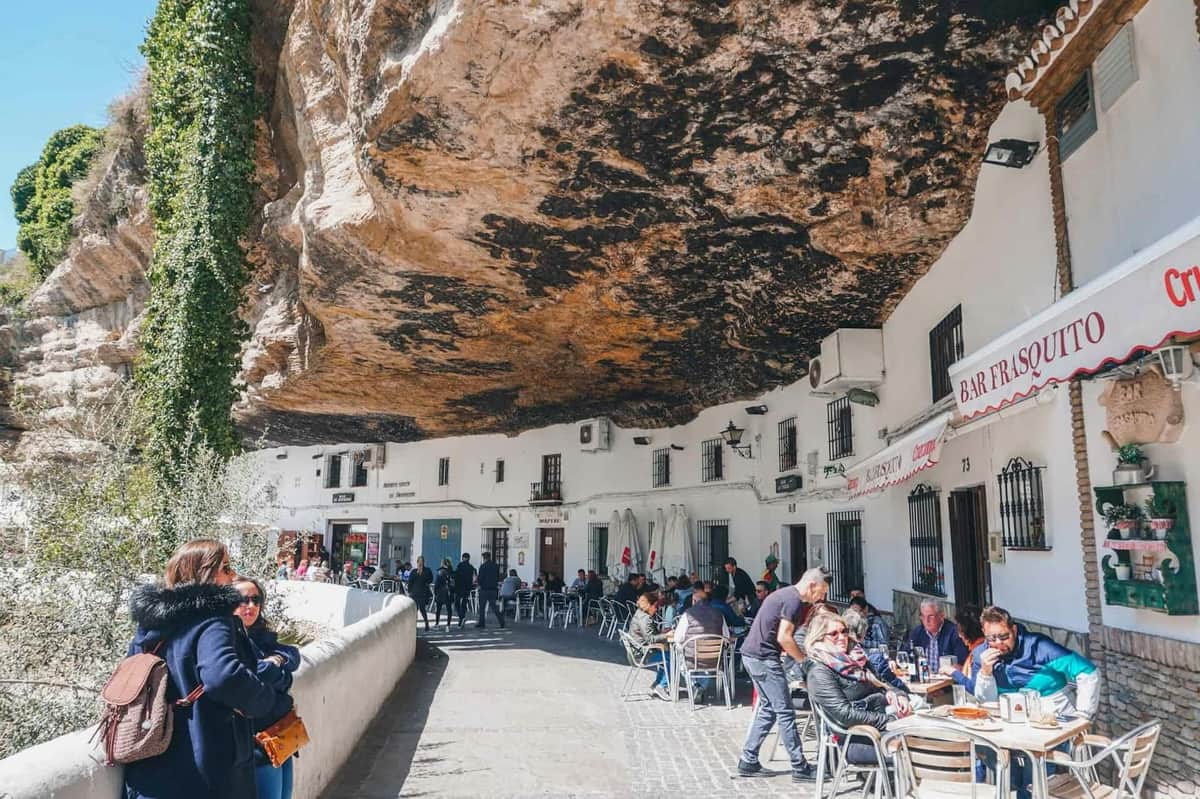 Setenil, Zahara et Ronda : Excursion d'une journée depuis Séville SETENIL