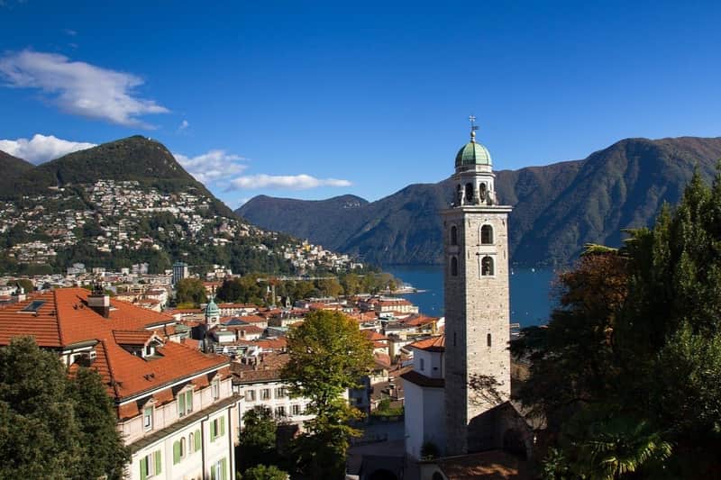 Como, Bellagio & Lugano: Geführte Tagestour ab Mailand + Bootstour auf dem See