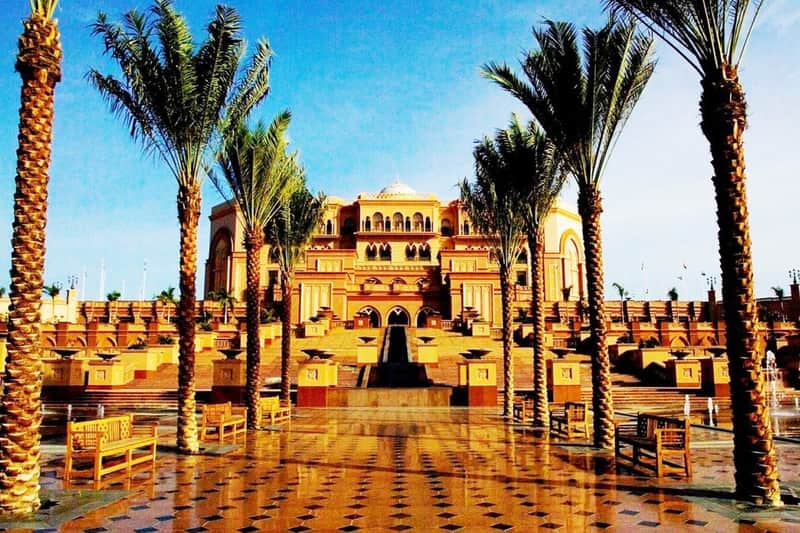 Excursion d'une journée au départ de Dubaï : Grande mosquée de SZ, visite de la ville + parc à thème facultatif d'Abu Dhabi