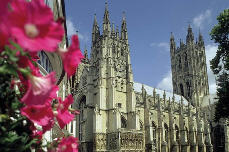 Leeds Castle, Canterbury Cathedral & Dover: Day Trip from London