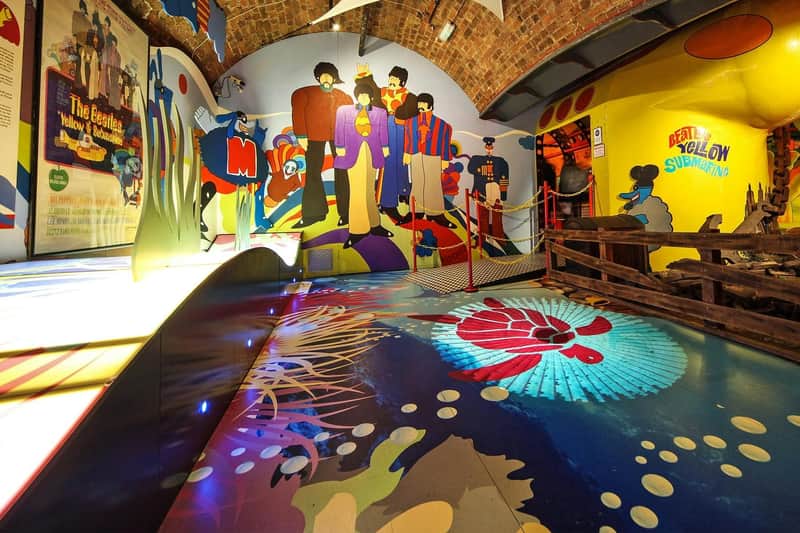 Liverpool und die Beatles: Bahntour ab London