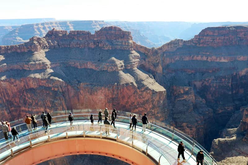 Grand Canyon : Skywalk + vol en hélicoptère + promenade en bateau depuis Las Vegas